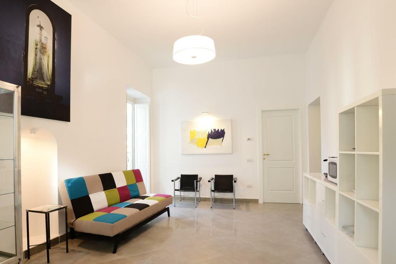 Angeli di terra Hotel Salerno Bagian luar foto